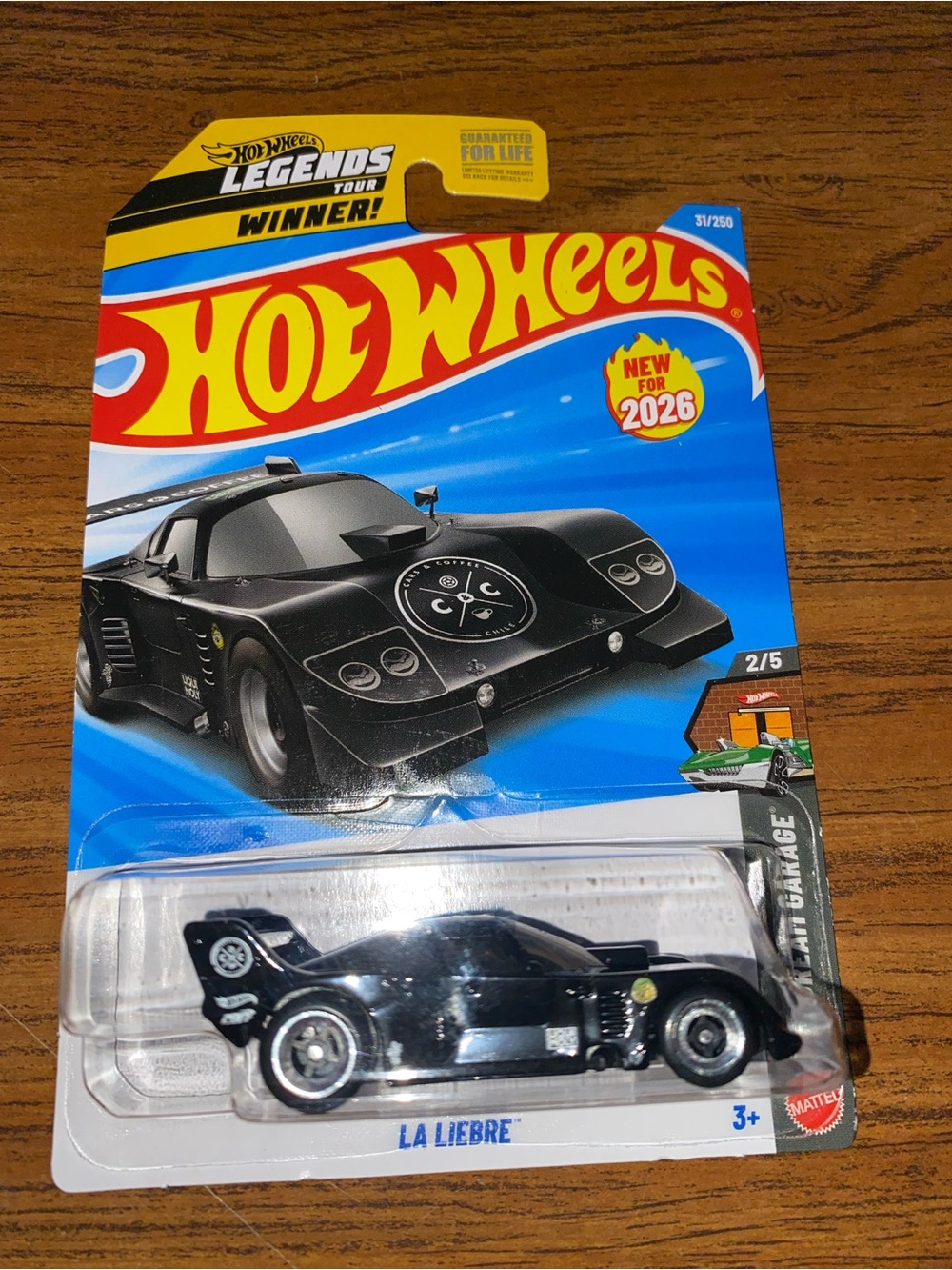 How wheel la libre 1:64 diecast black car hw garage 2026